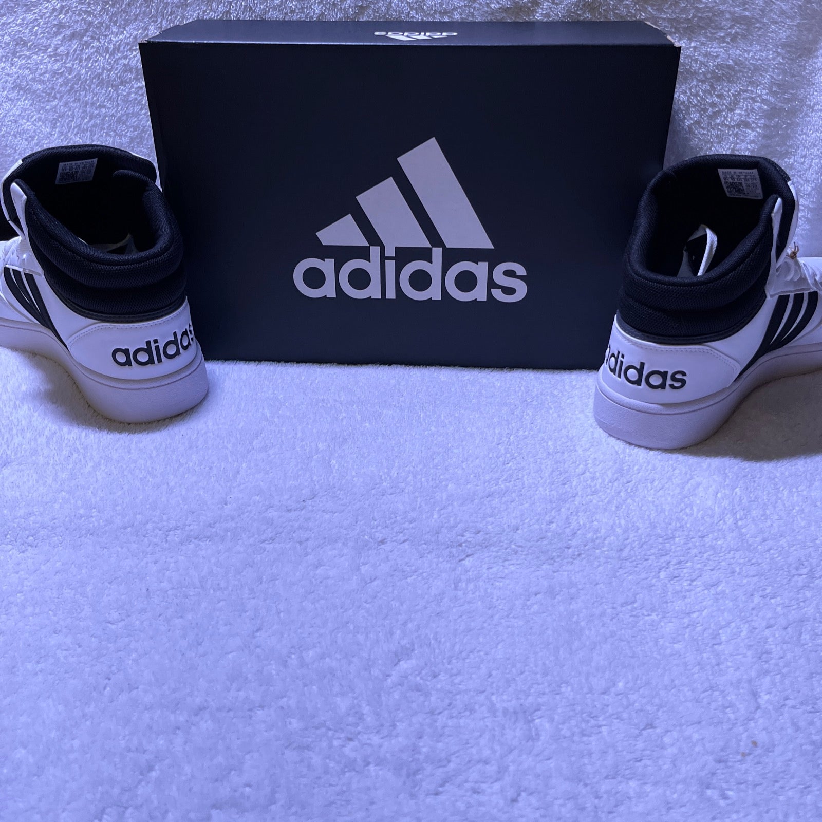 10.5M Adidas Hoops 3.0 Mid White/Black Stripes (GW3019)