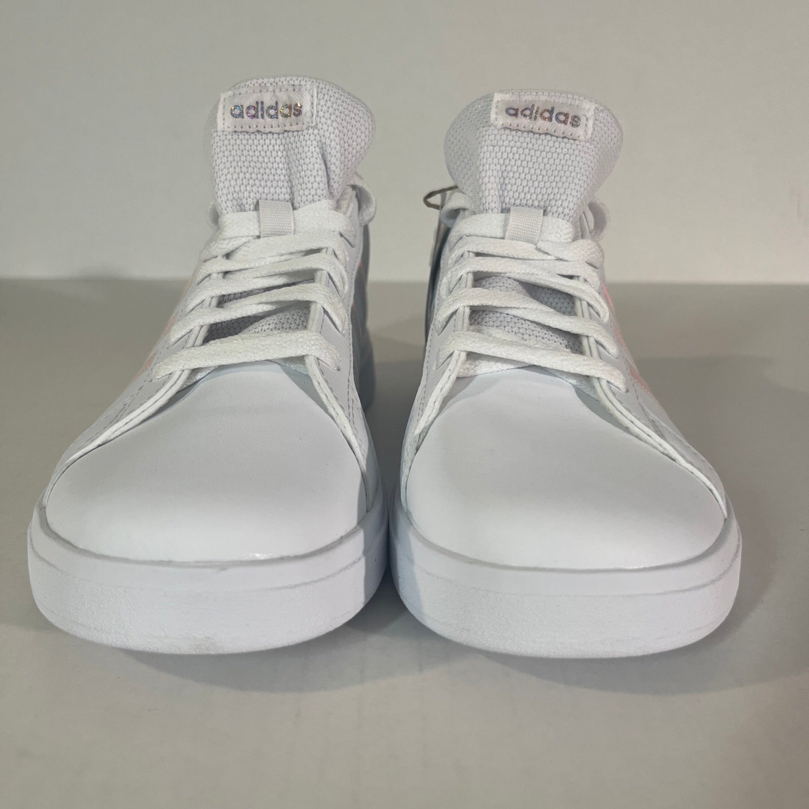 6.5W Adidas Grand Court 2.0 'White Iridescent' (GY2326)