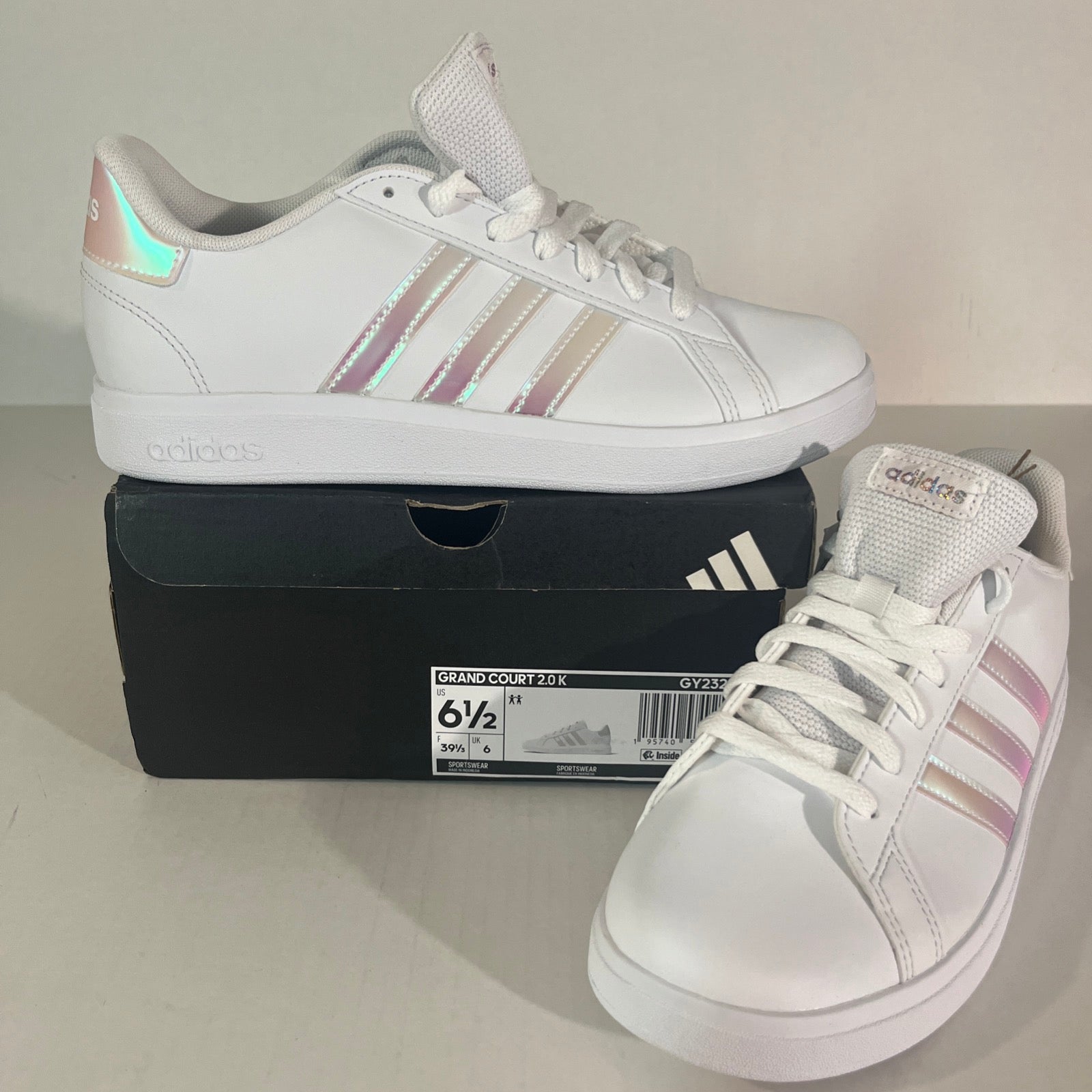6.5W Adidas Grand Court 2.0 'White Iridescent' (GY2326)