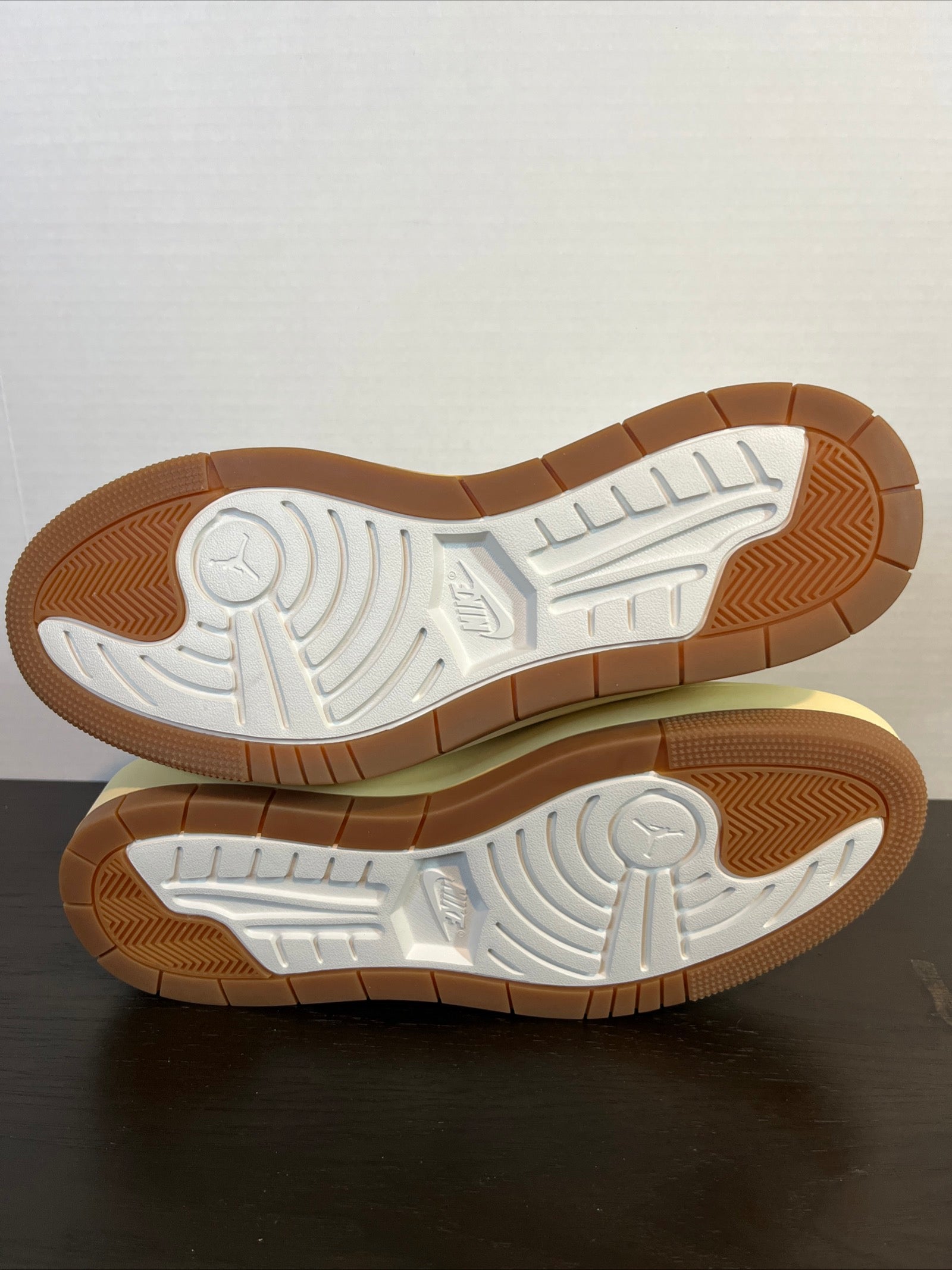 11.5W Nike Air Jordan 1 Elevate High SE "Sail/College Grey/Pale Vanilla" (DZ3744-100)