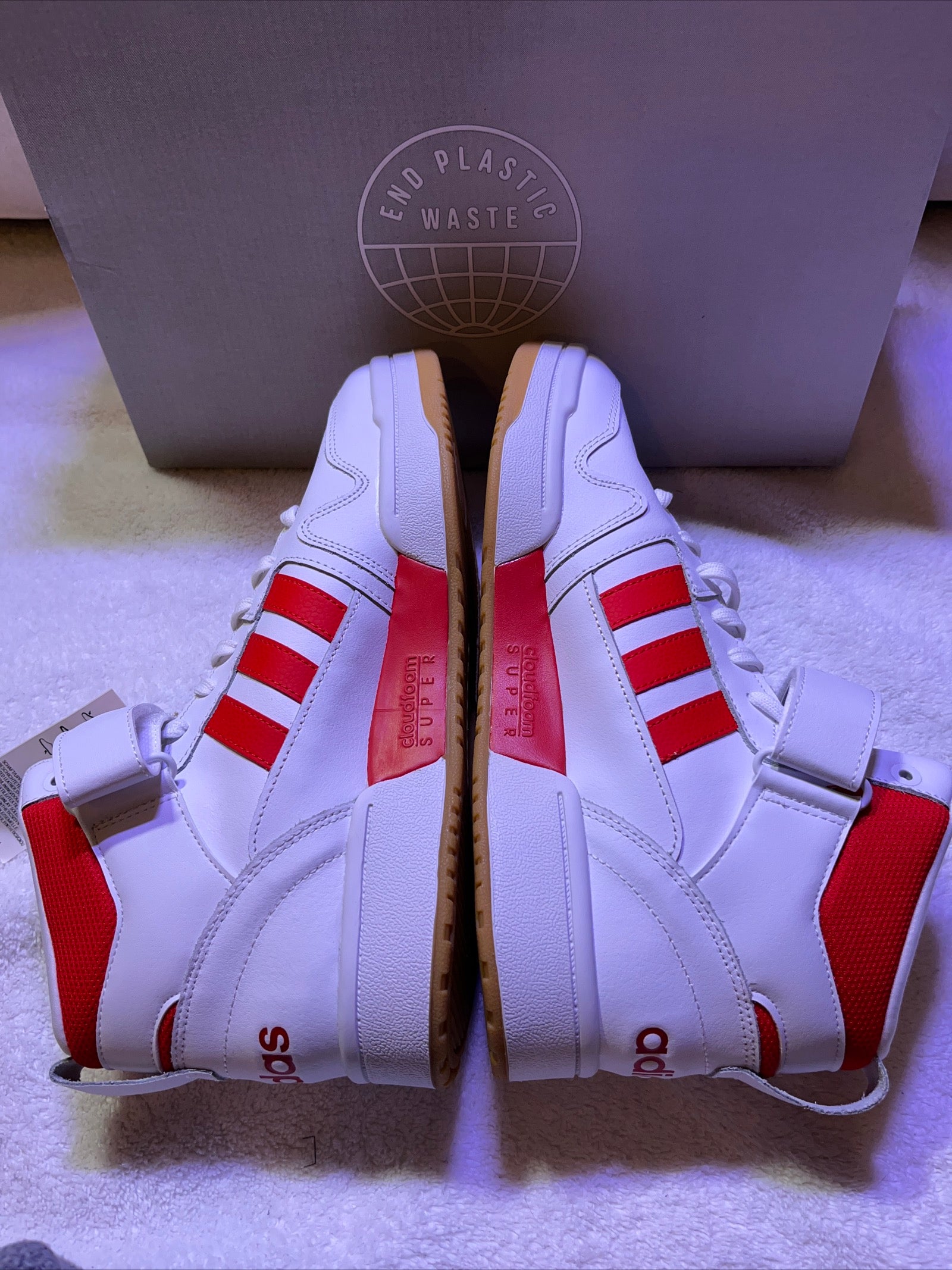 10.5M Adidas Postmove Mid White/Vivid Red (GZ6672)