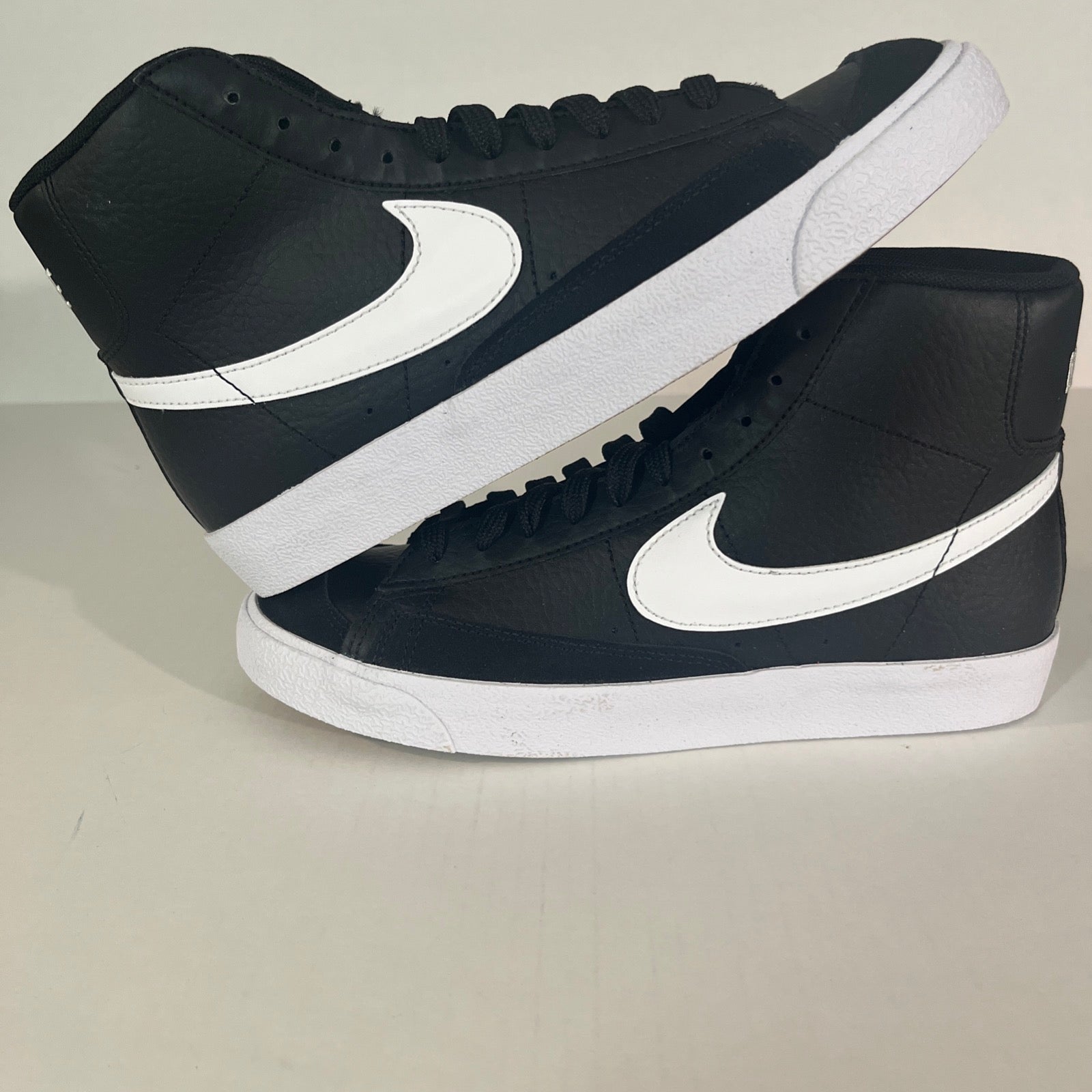 6.5Y Nike Blazer Mid '77 GS Black/White (DA4086-002)