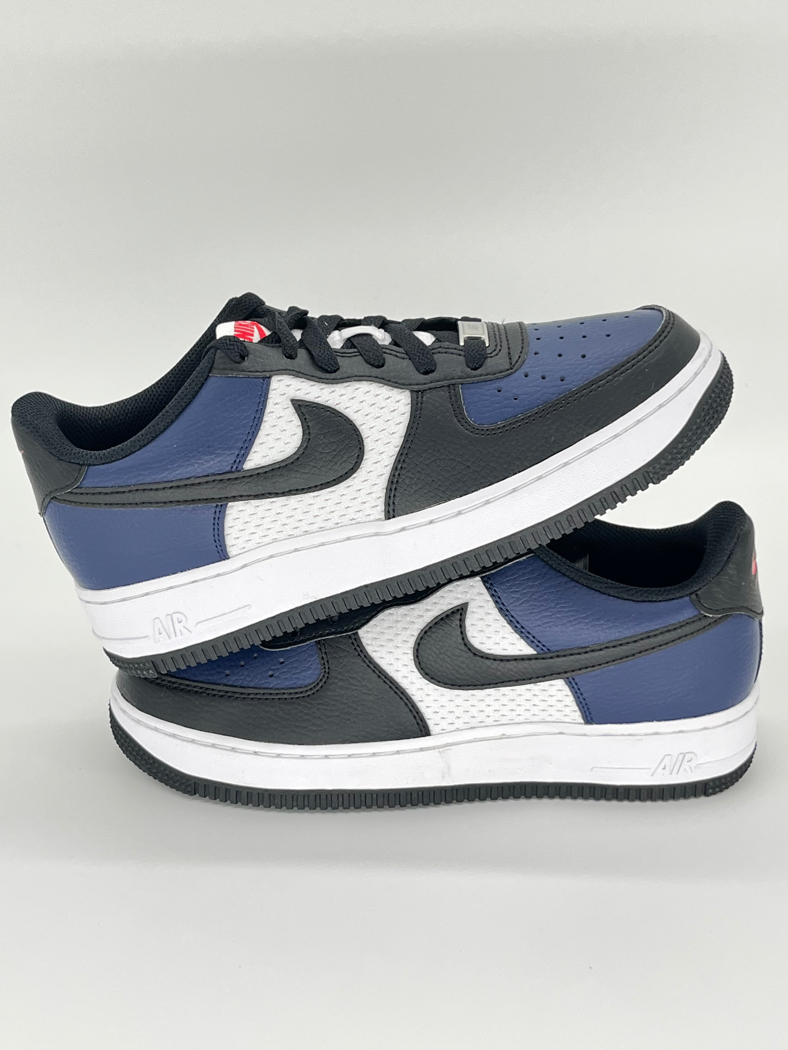 6.5Y Nike AirForce1 Midnight Navy/Black/White/University Red (HJ9201-400) - No Box