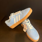 10.5M Adidas Rivalry Low "Light Blue Pantone/Footwear White/Gum" (JH7149)