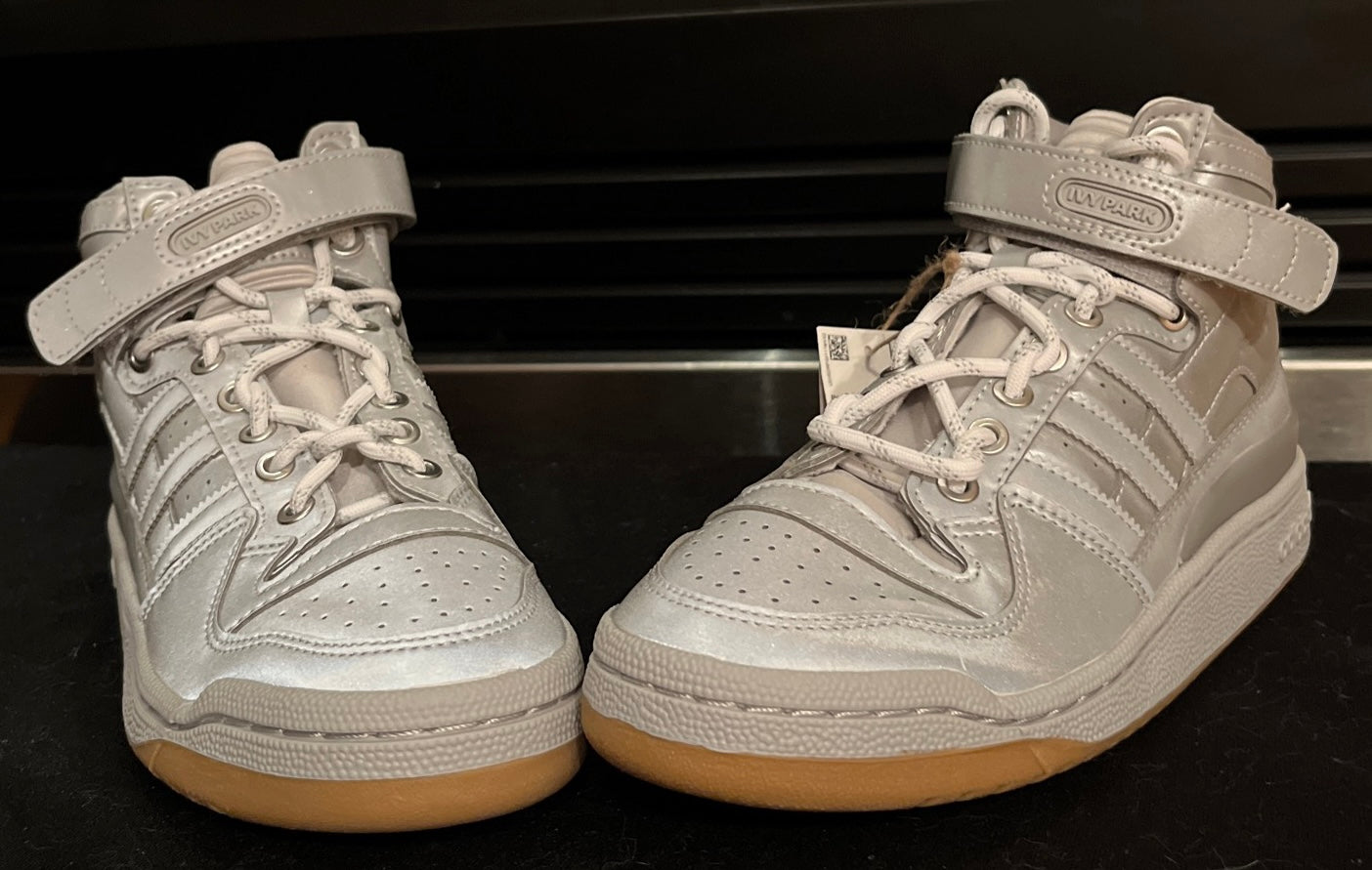 6 M/W Adidas Forum Mid Ivy Icy Park Silver Metallic Reflective (GW2858)