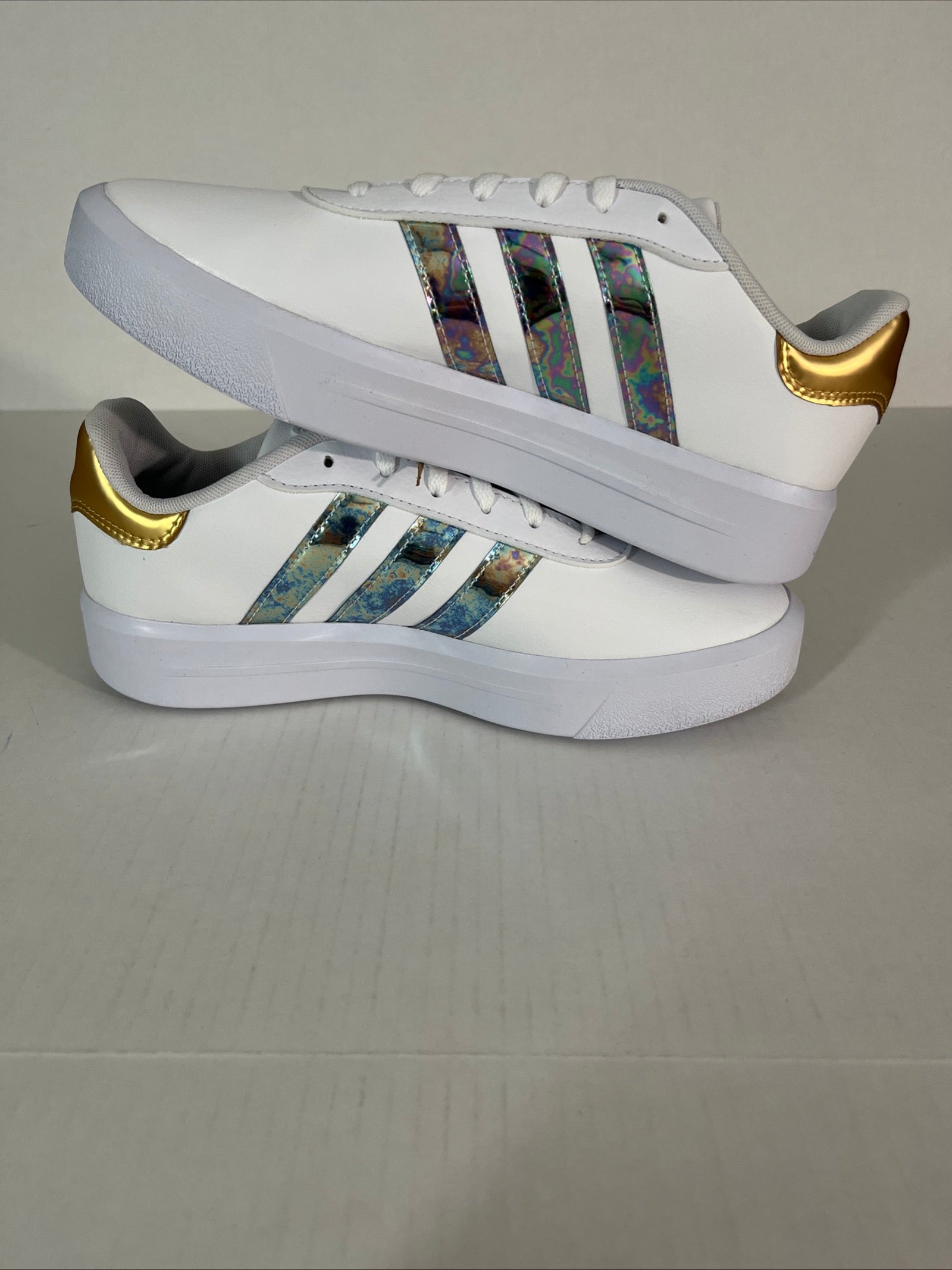 7.5W Adidas Court Platform (HW7156)