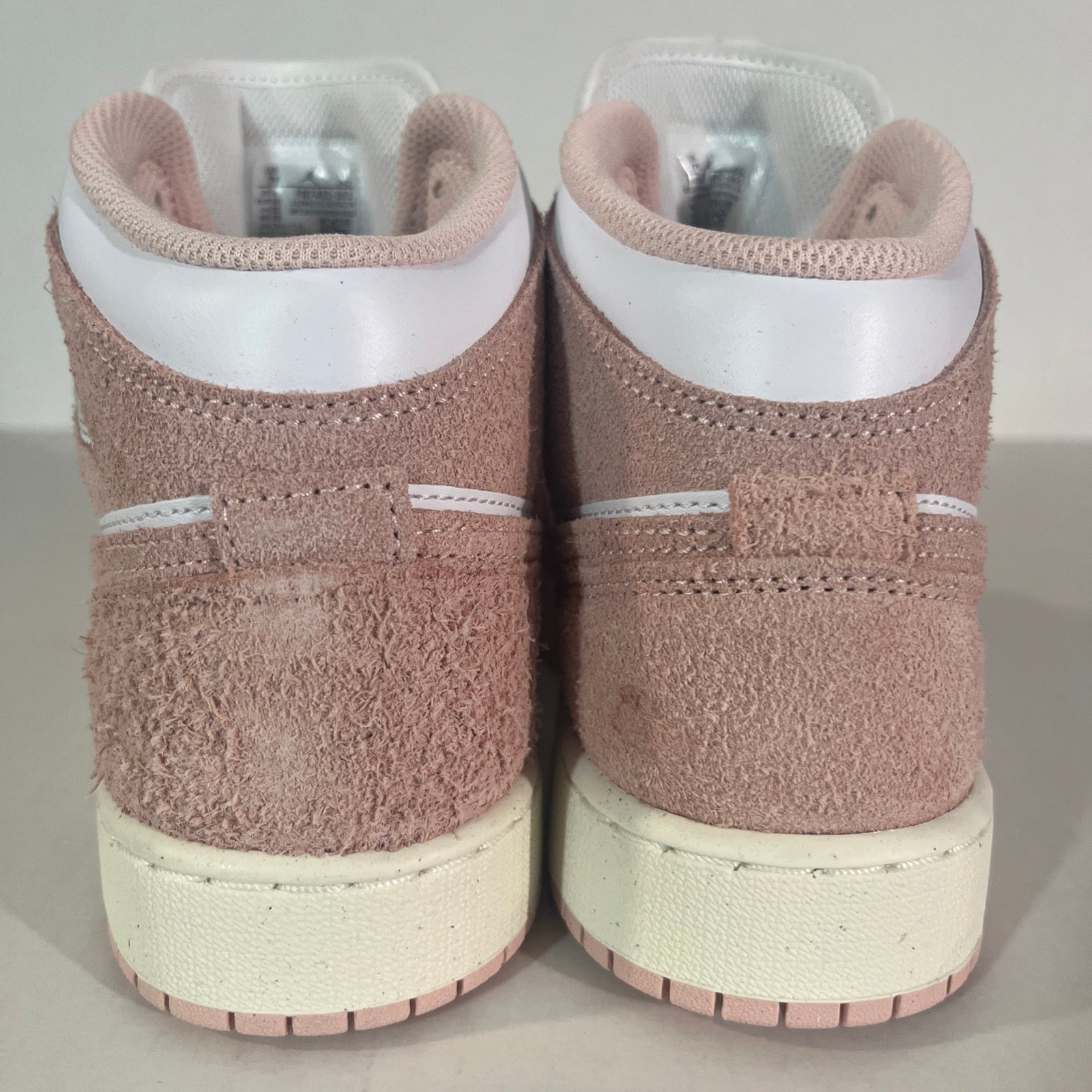 7Y Nike Air Jordan 1 Mid SE GS "White/Legend Pink" (New with Defects) (FN7432-161)