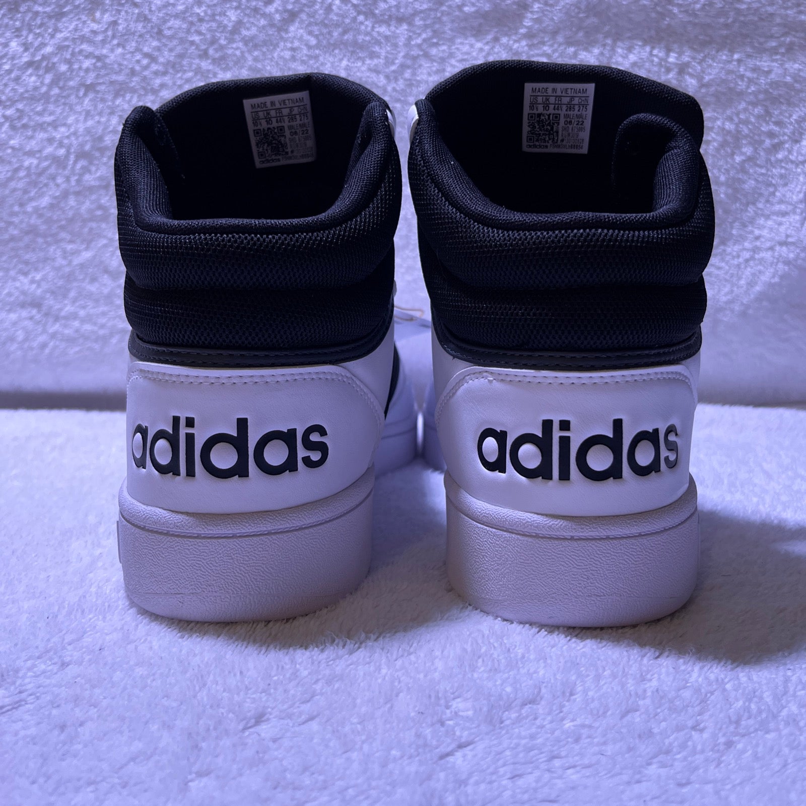 10.5M Adidas Hoops 3.0 Mid White/Black Stripes (GW3019)