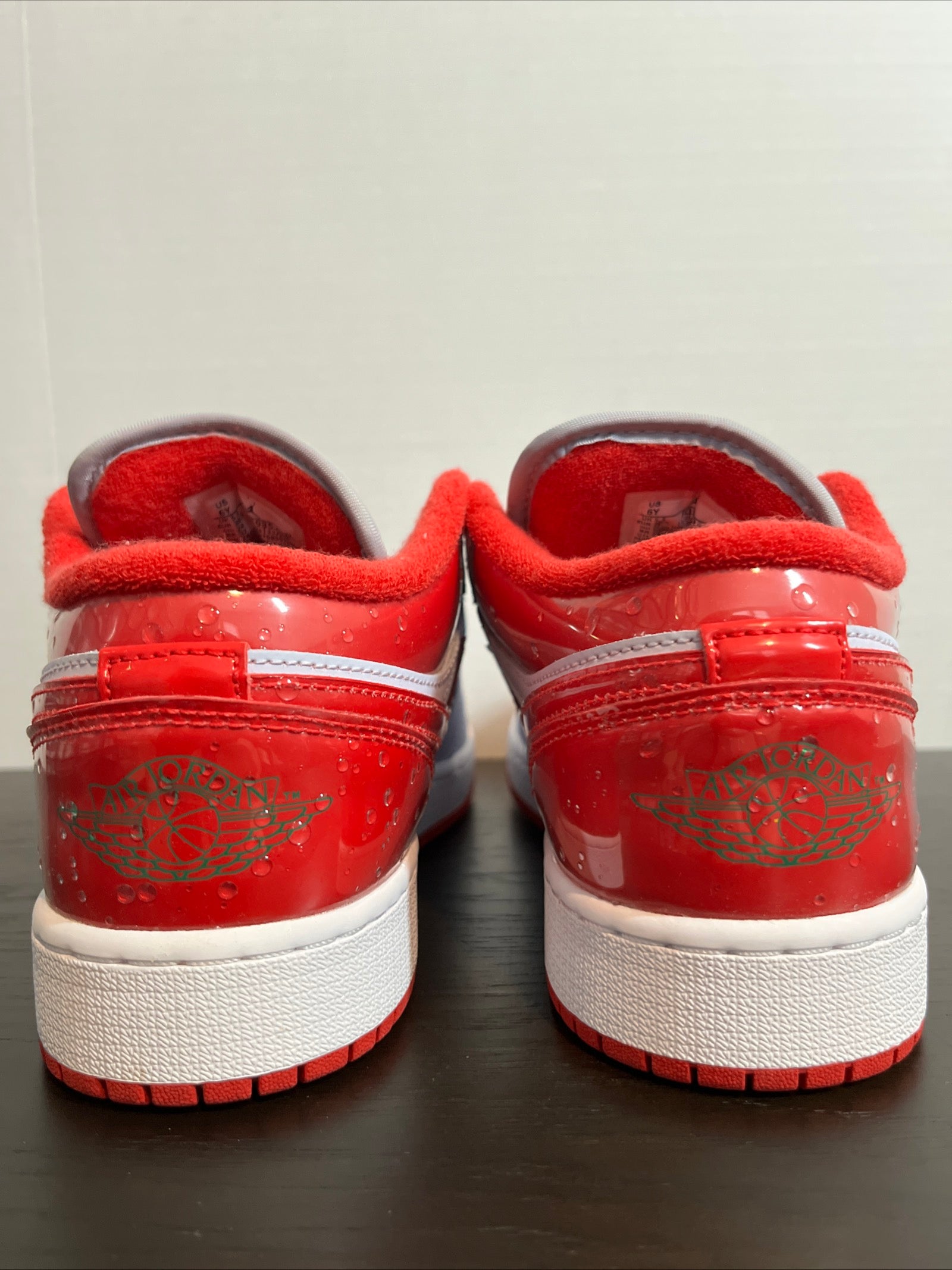 6Y Nike Air Jordan 1 Low SE (GS) "Football Grey/University Red" (FQ1935-018)