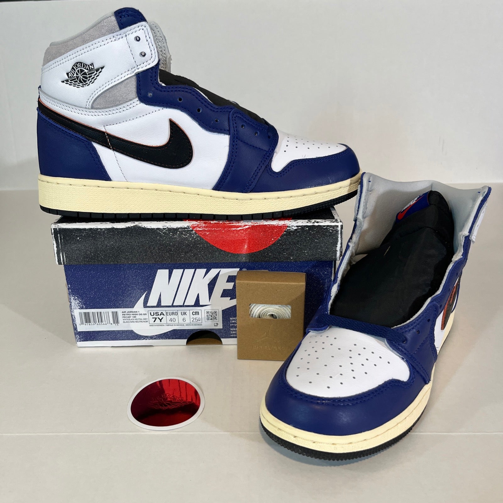 7Y Nike Air Jordan Retro High OG "Rare Air" (GS) (FD1437-100)