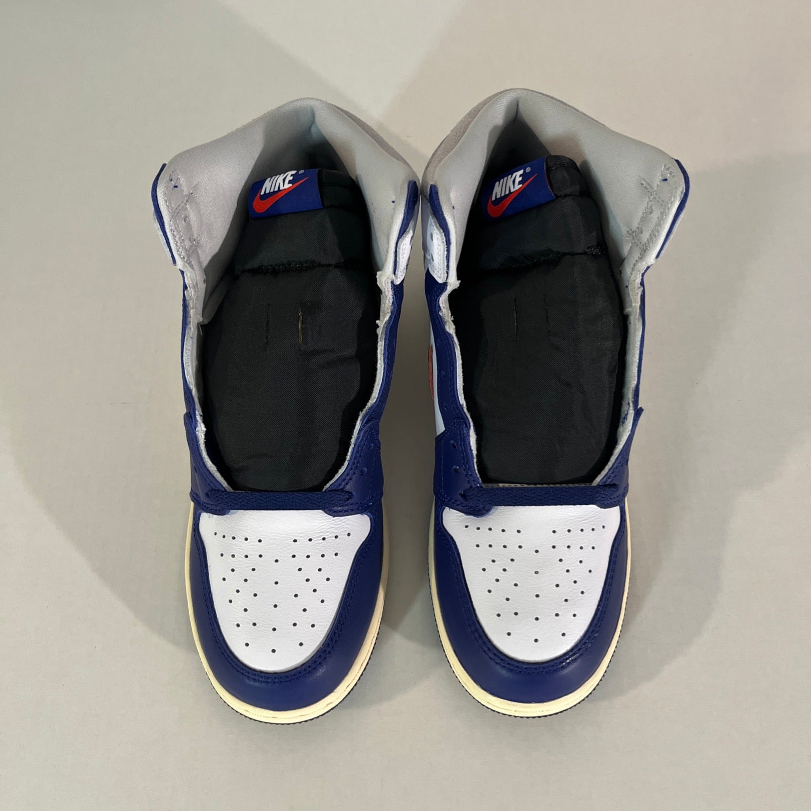 7Y Nike Air Jordan Retro High OG "Rare Air" (GS) (FD1437-100)