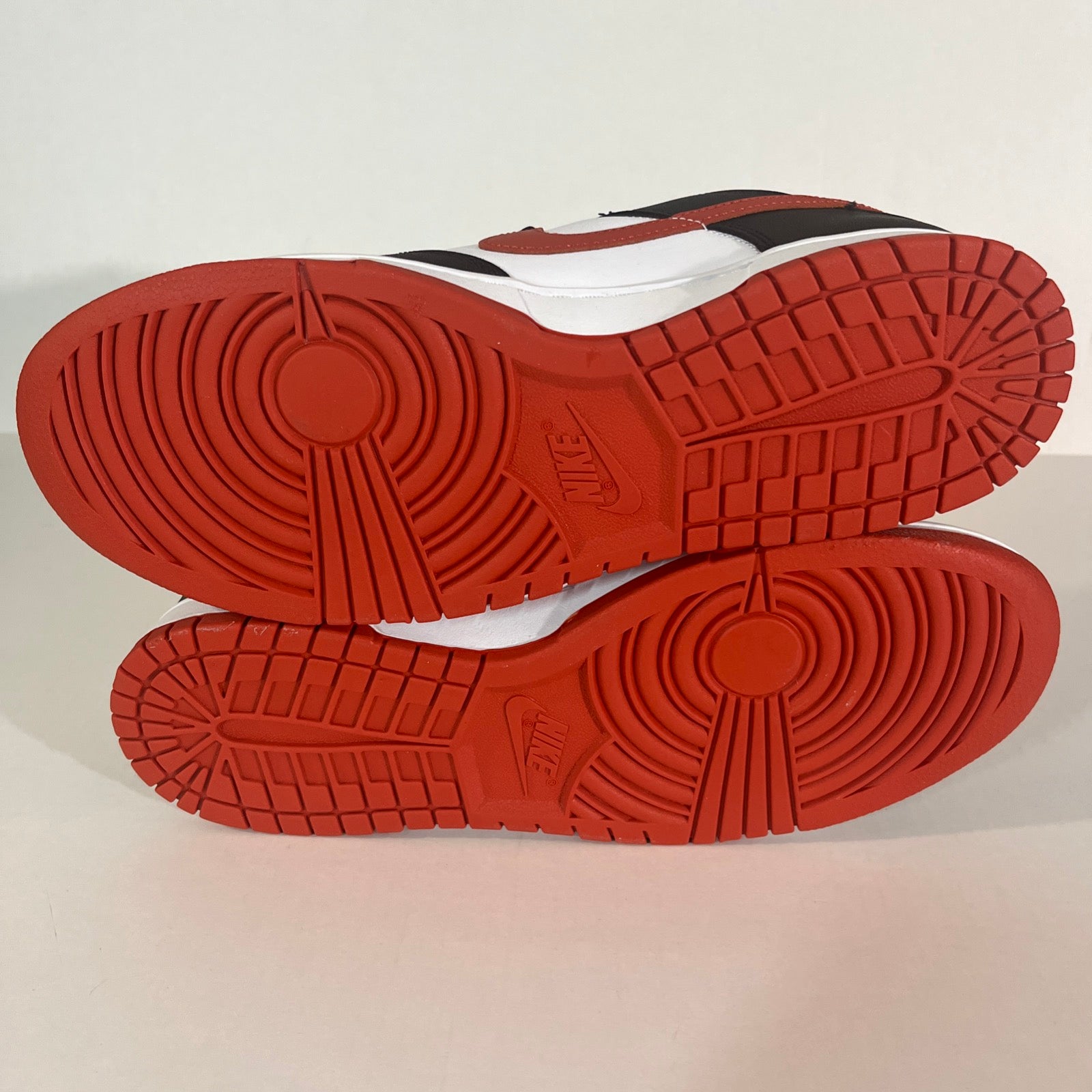 11M Nike Dunk Low White/Black/Dragon Red (DV0833-108)