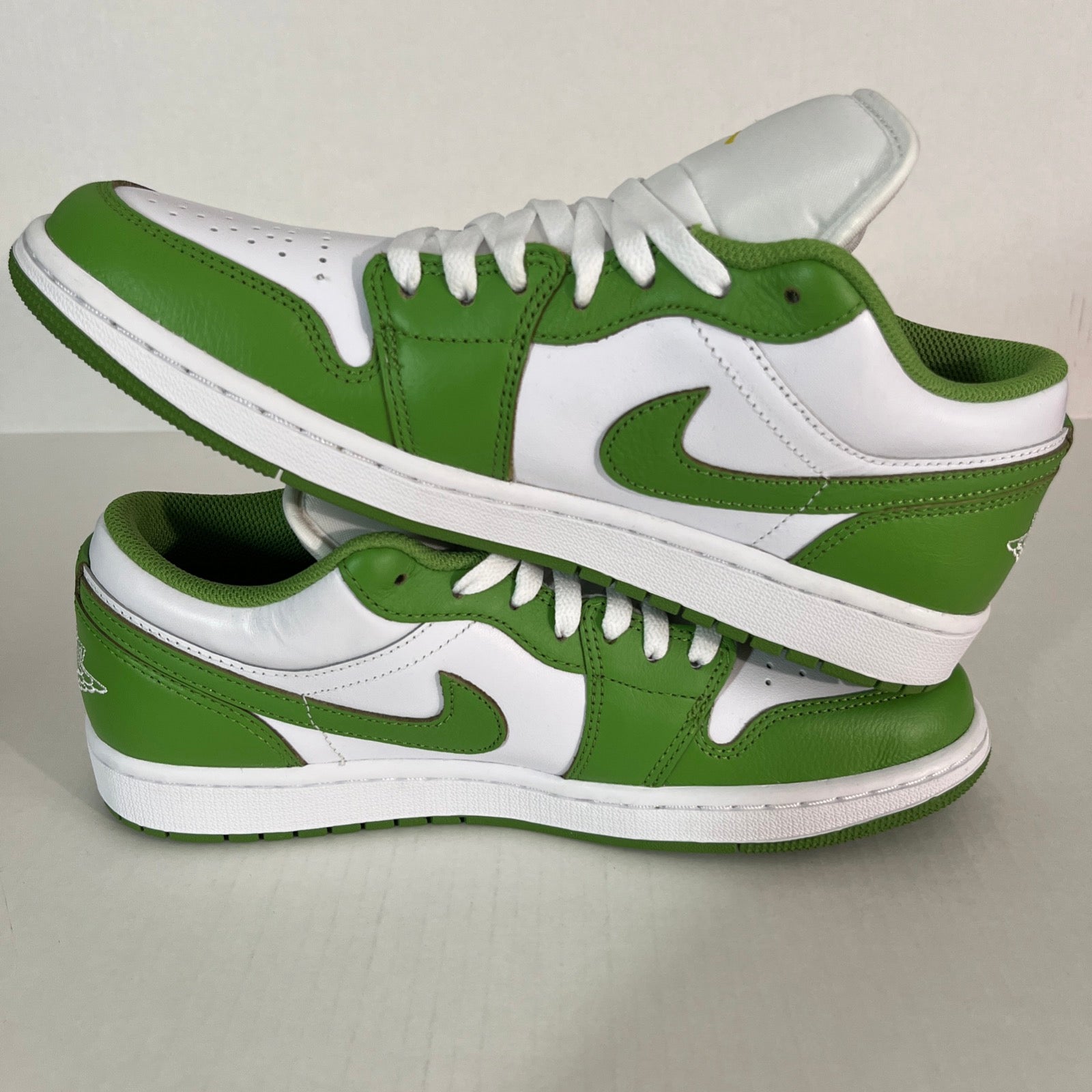 9.5M Nike Air Jordan 1 SE Low White/Chlorophyll-Lightning (HF4823-100)