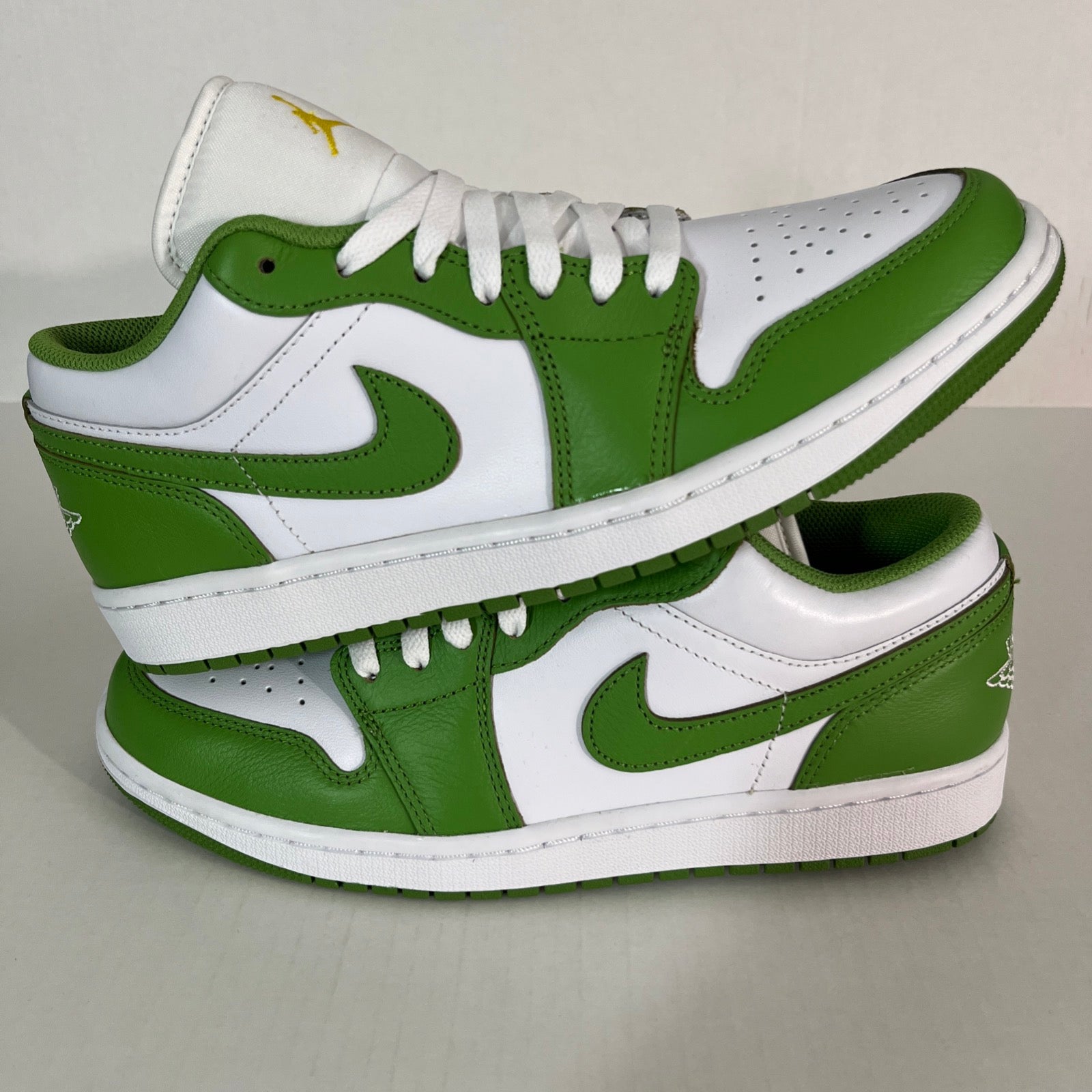 9.5M Nike Air Jordan 1 SE Low White/Chlorophyll-Lightning (HF4823-100)
