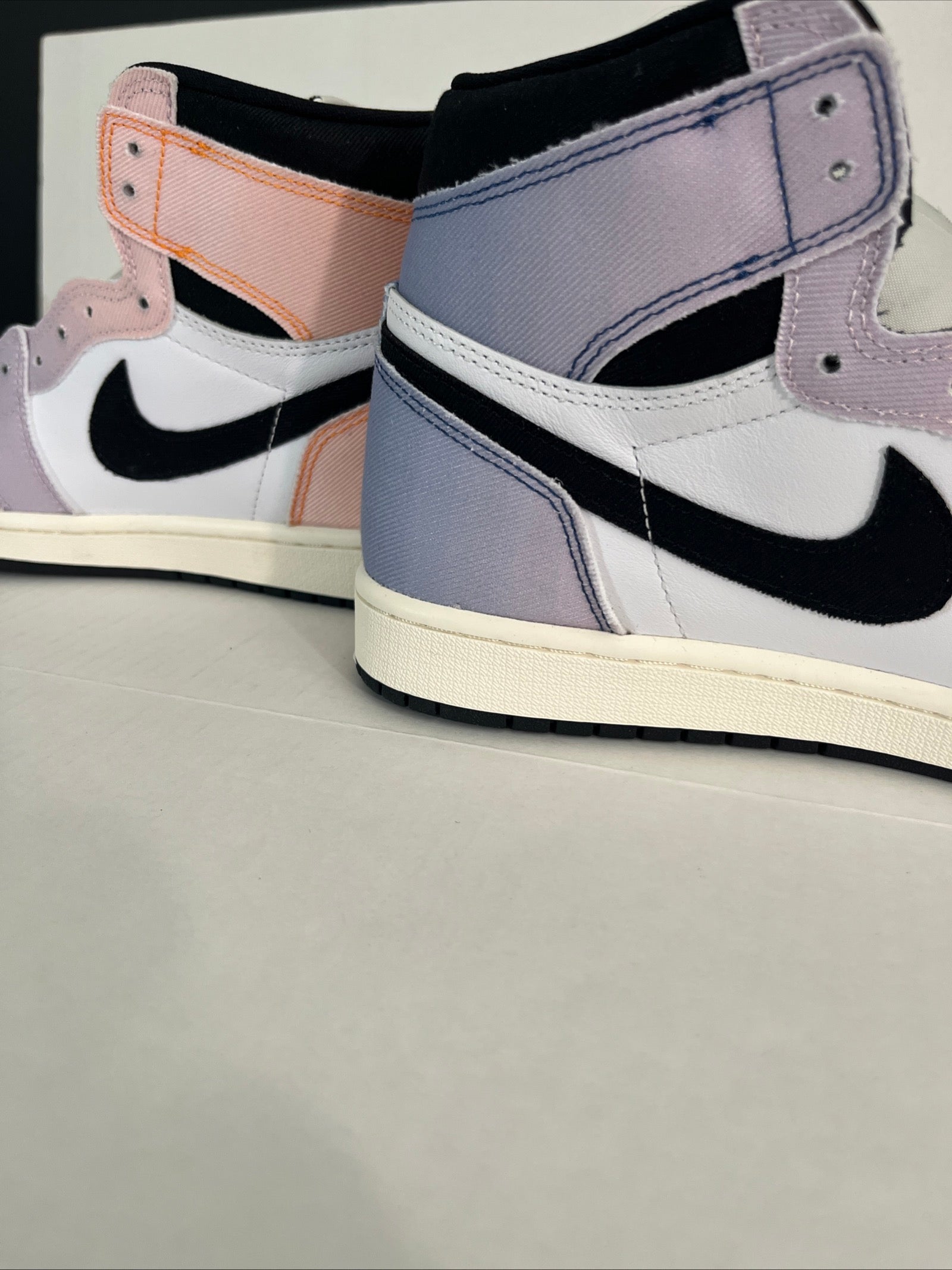 10M Nike Air Jordan 1 Retro OG High Skyline (DX0054-805)