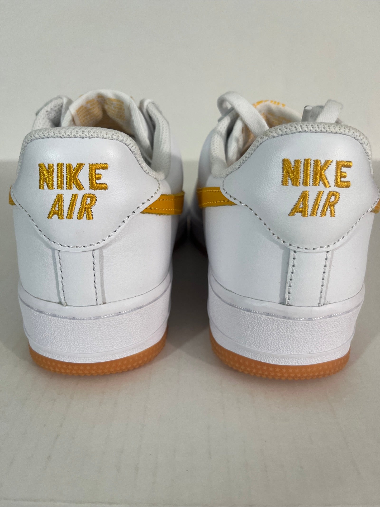 6M/7.5W Nike Air Force 1 Low Retro QS (FD7039-100)