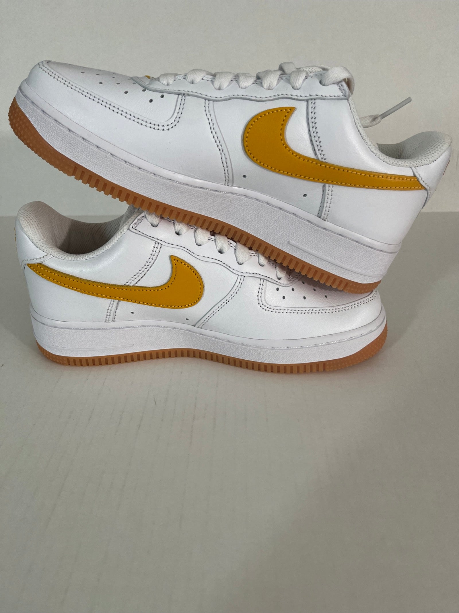 6M/7.5W Nike Air Force 1 Low Retro QS (FD7039-100)