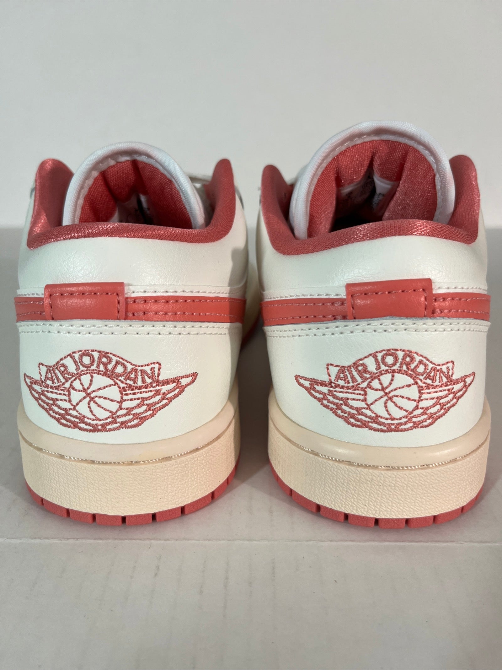 8W Nike Air Jordan 1 Low Sail/Pink Salt-Guava Ice (DC0774-109)